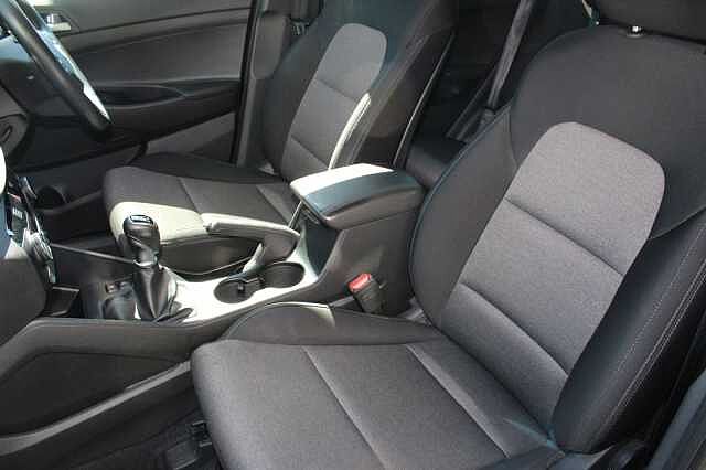 Hyundai TUCSON SE Nav 1.6 GDI