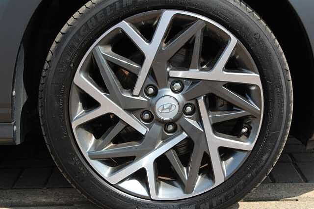 Hyundai KONA Hybrid Premium 1.6 GDI HEV