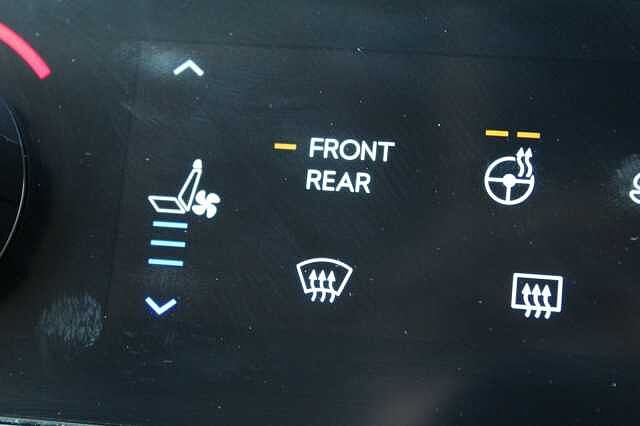 Hyundai SANTA FE Ultimate 1.6T Hybrid 4WD