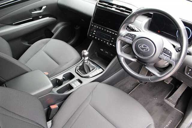 Hyundai TUCSON SE Connect 1.6 T-GDI