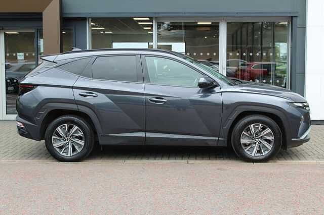 Hyundai TUCSON SE Connect 1.6 T-GDI