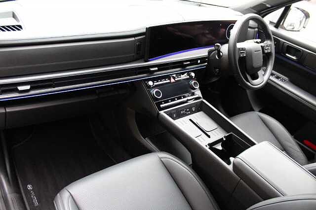 Hyundai SANTA FE Calligraphy 1.6T PHEV 4WD