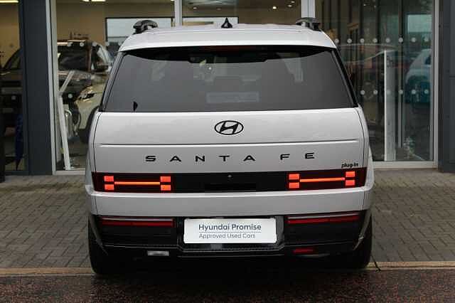 Hyundai SANTA FE Calligraphy 1.6T PHEV 4WD