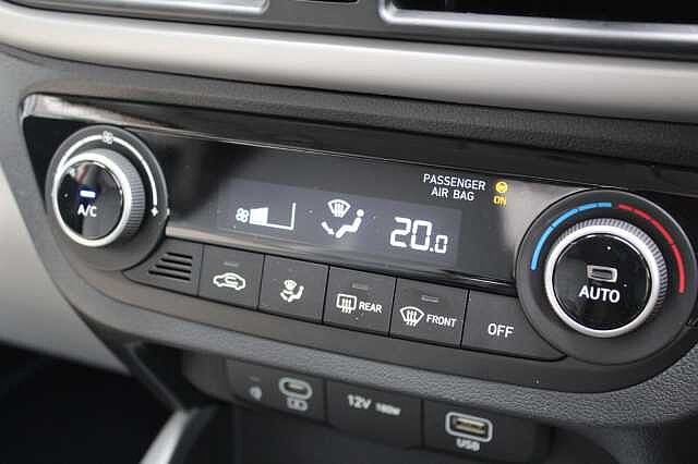 Hyundai i10 Premium 1.2 MPI