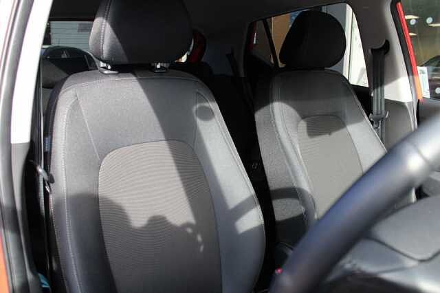 Hyundai i10 Play 1.0 MPI