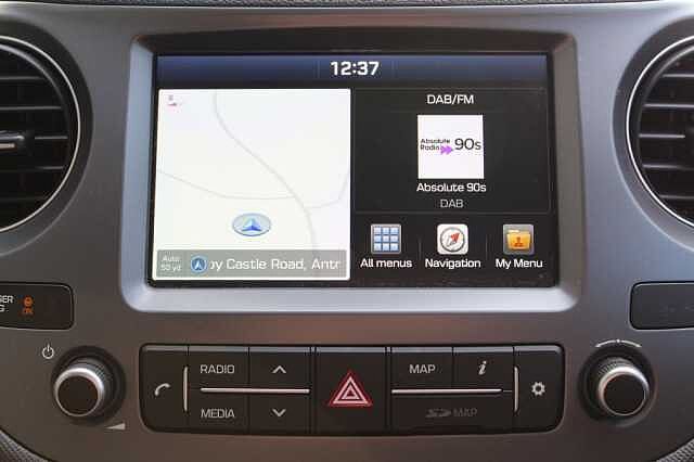 Hyundai i10 Play 1.0 MPI