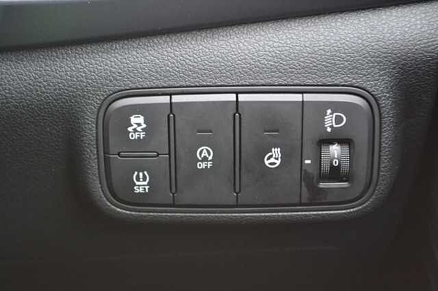 Hyundai i20 Premium 1.0 T-GDI 100PS DCT Automatic