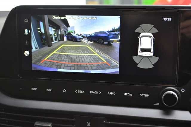 Hyundai i20 Premium 1.0 T-GDI 100PS DCT Automatic