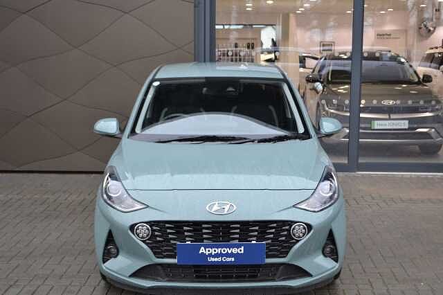 Hyundai i10 Premium 1.0 AMT