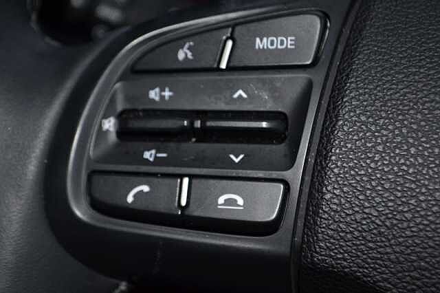 Hyundai i10 Premium 1.0 AMT