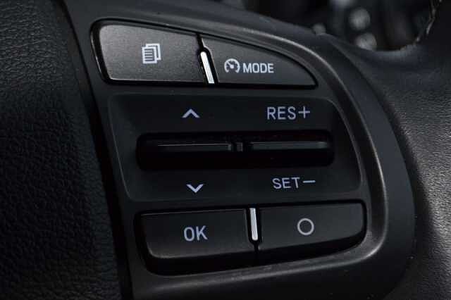 Hyundai i10 Premium 1.0 AMT