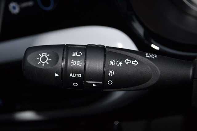 Hyundai i10 Premium 1.0 AMT