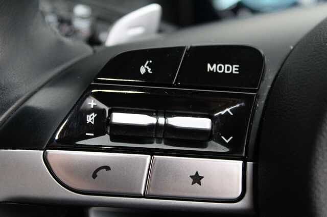 Hyundai TUCSON Premium 1.6 T-GDI 230PS HEV