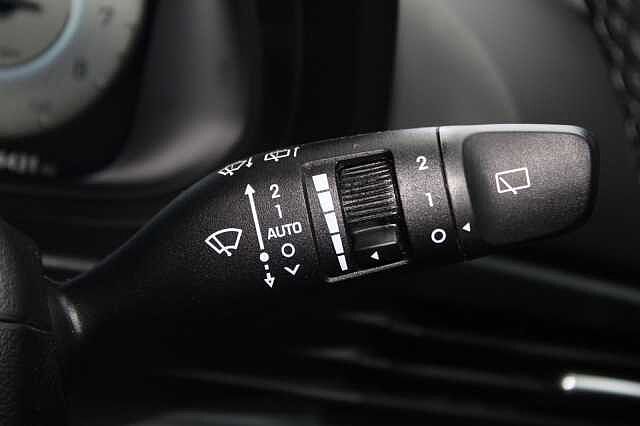 Hyundai i20 Premium 1.0T 100PS DCT