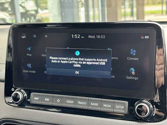 Hyundai KONA Premium 1.0T MHEV 6MT