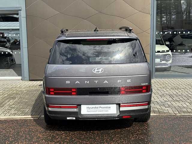 Hyundai SANTA FE Ultimate 1.6 T-GDI HEV 2WD