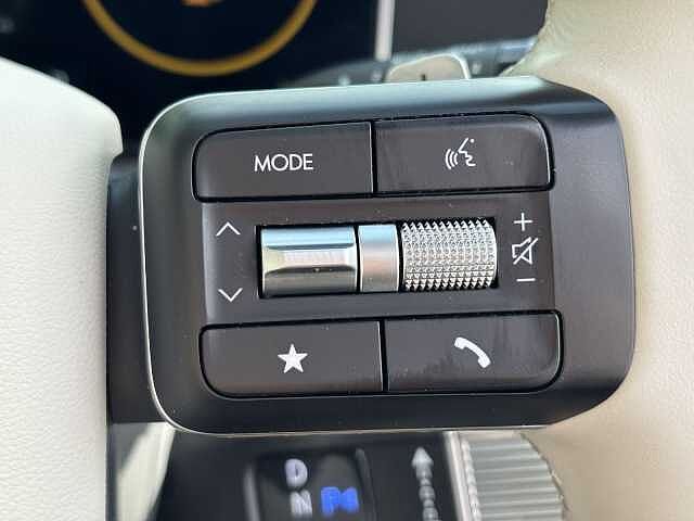 Hyundai SANTA FE Ultimate 1.6 T-GDI HEV 2WD