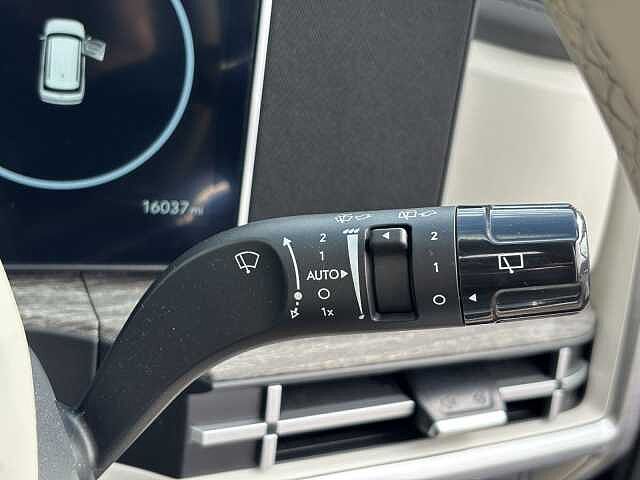 Hyundai SANTA FE Ultimate 1.6 T-GDI HEV 2WD