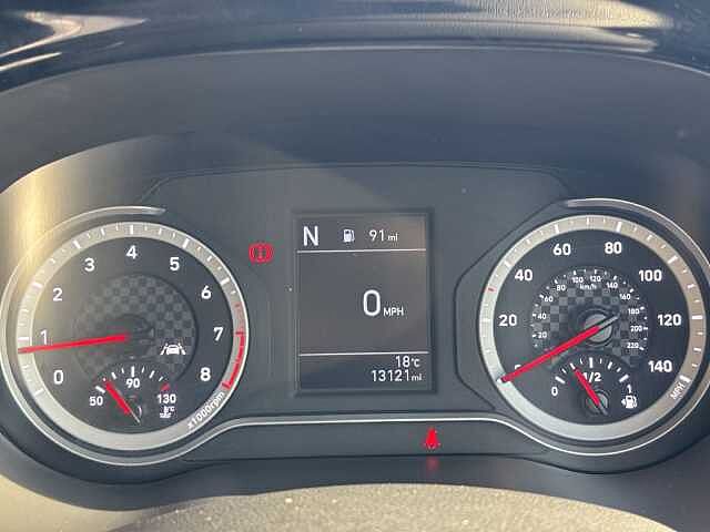 Hyundai i10 Premium 1.0 AMT