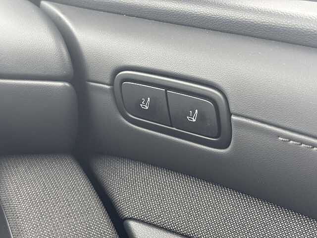 Hyundai TUCSON Ultimate 1.6 T-GDI HEV WHITE