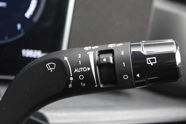 Hyundai SANTA FE Premium 1.6T PHEV 4WD