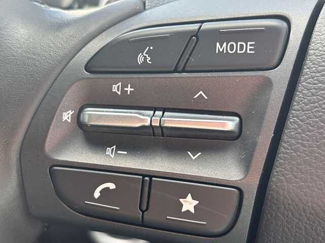 Hyundai KONA Hybrid Premium 1.6 HEV DCT