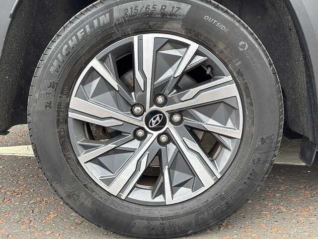 Hyundai TUCSON SE Connect 1.6 T-GDI