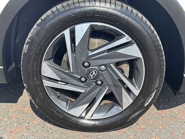 Hyundai BAYON SE Connect 1.0 T-GDI MHEV 48V Polar White