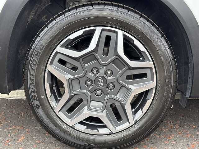 Hyundai SANTA FE Ultimate 1.6 T-GDI 230PS HEV 4WD Creamy White Pearlescent