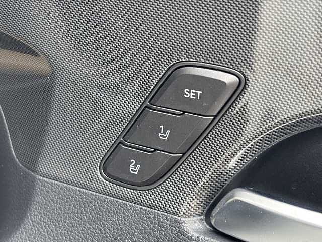 Hyundai SANTA FE Ultimate 1.6 T-GDI 230PS HEV 4WD Creamy White Pearlescent