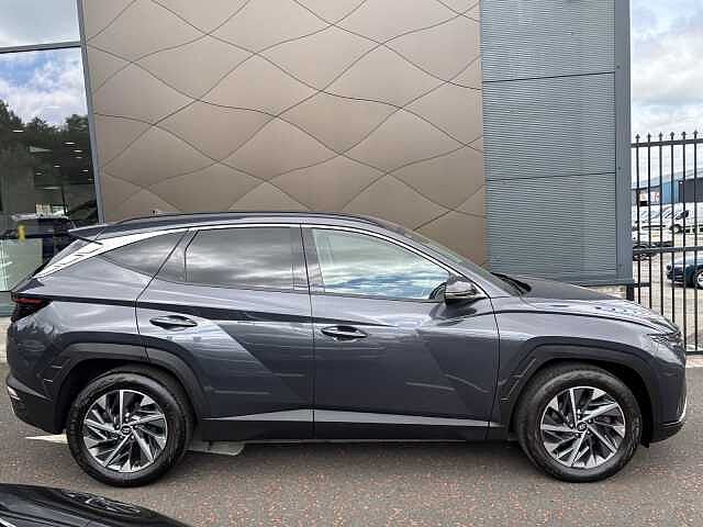 Hyundai TUCSON Premium 1.6 150PS 6MT