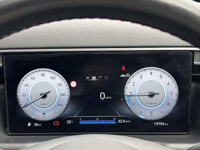 Hyundai TUCSON Premium 1.6 150PS 6MT