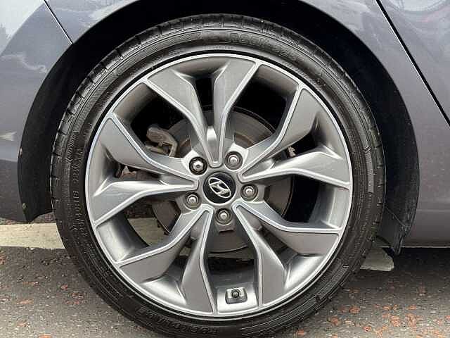 Hyundai i30 Premium 1.4 T-GDI