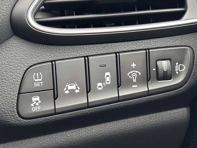 Hyundai i30 Premium 1.4 T-GDI