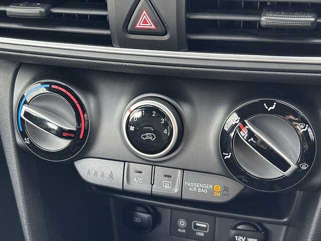 Hyundai KONA SE 1.0 T-GDI