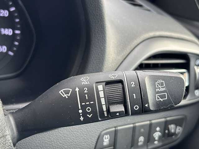 Hyundai I30 SE Connect 1.0 T-GDI 120PS MHEV Phantom Black