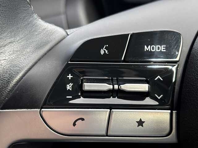 Hyundai TUCSON Premium 1.6 T-GDI 150PS WHITE