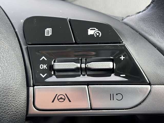Hyundai TUCSON Premium 1.6 T-GDI 150PS WHITE