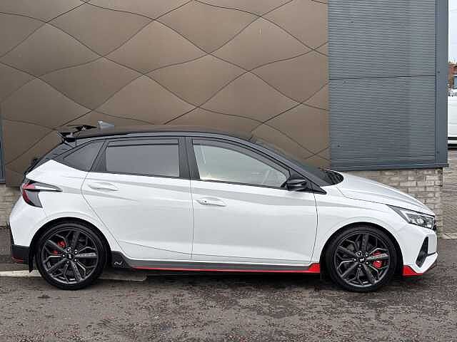 Hyundai i20 N 1.6 T-GDI 204PS