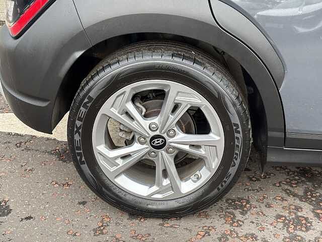 Hyundai KONA SE Connect 1.0T MHEV 120PS 6MT