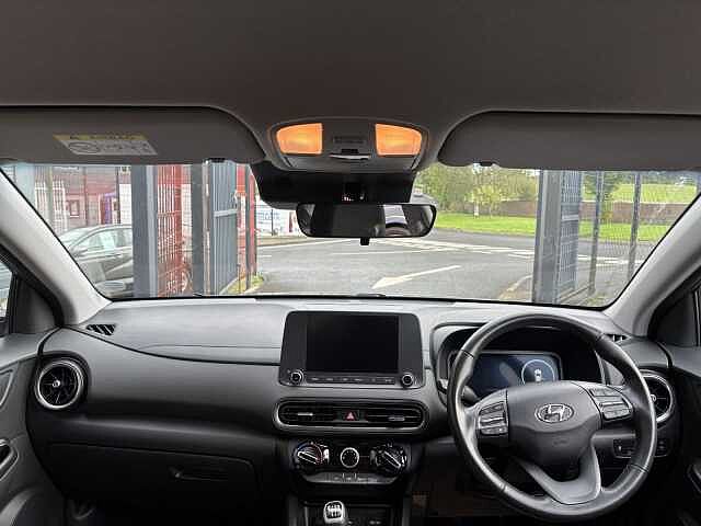 Hyundai KONA SE Connect 1.0T MHEV 120PS 6MT